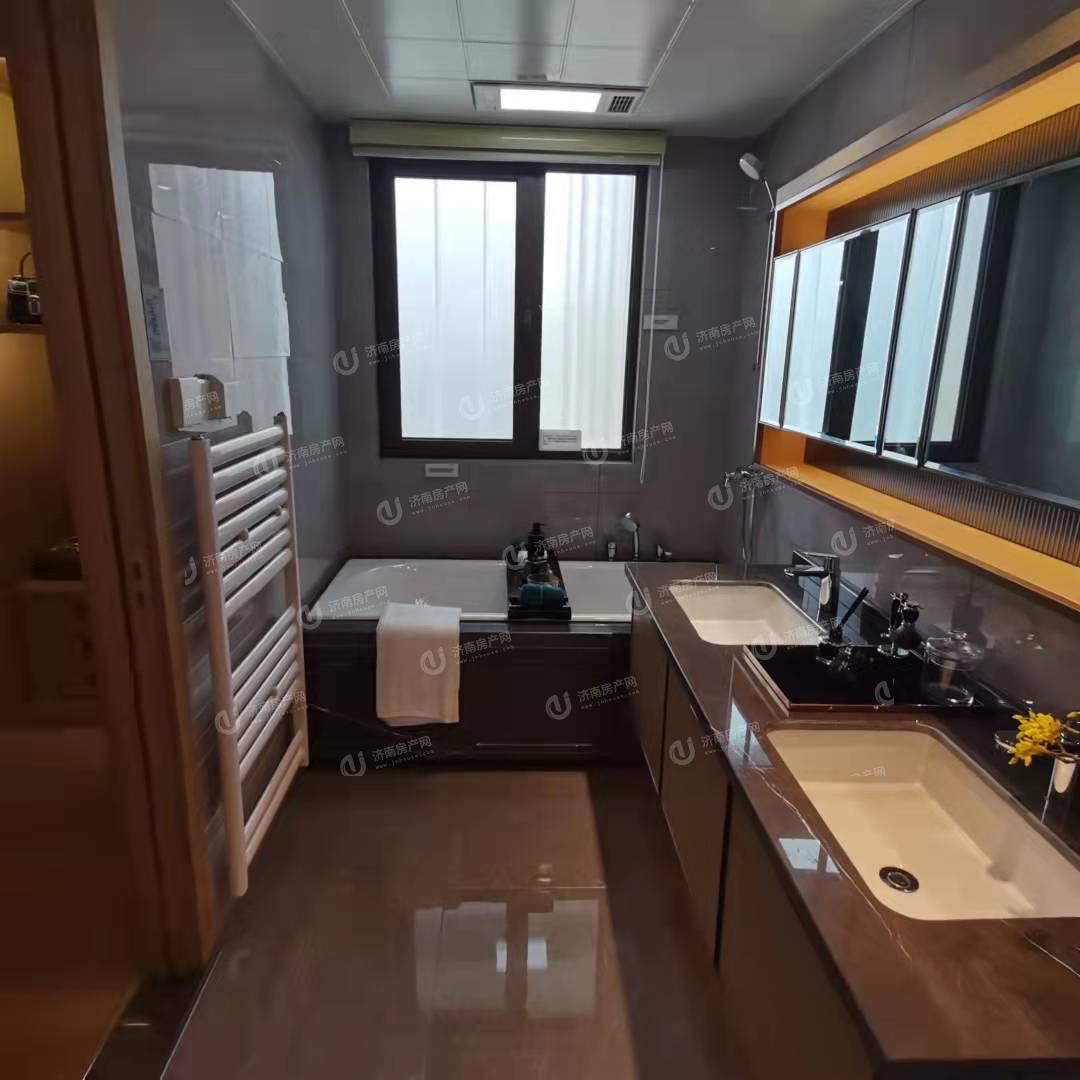 
                            东城俪景 
