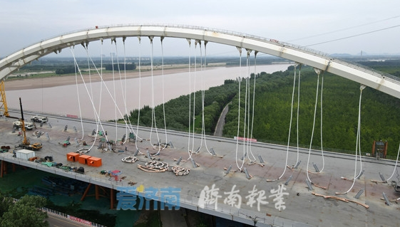 齐鲁黄河大桥4.png