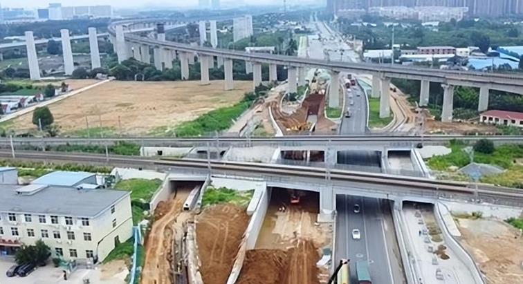 济南党杨路.jpg