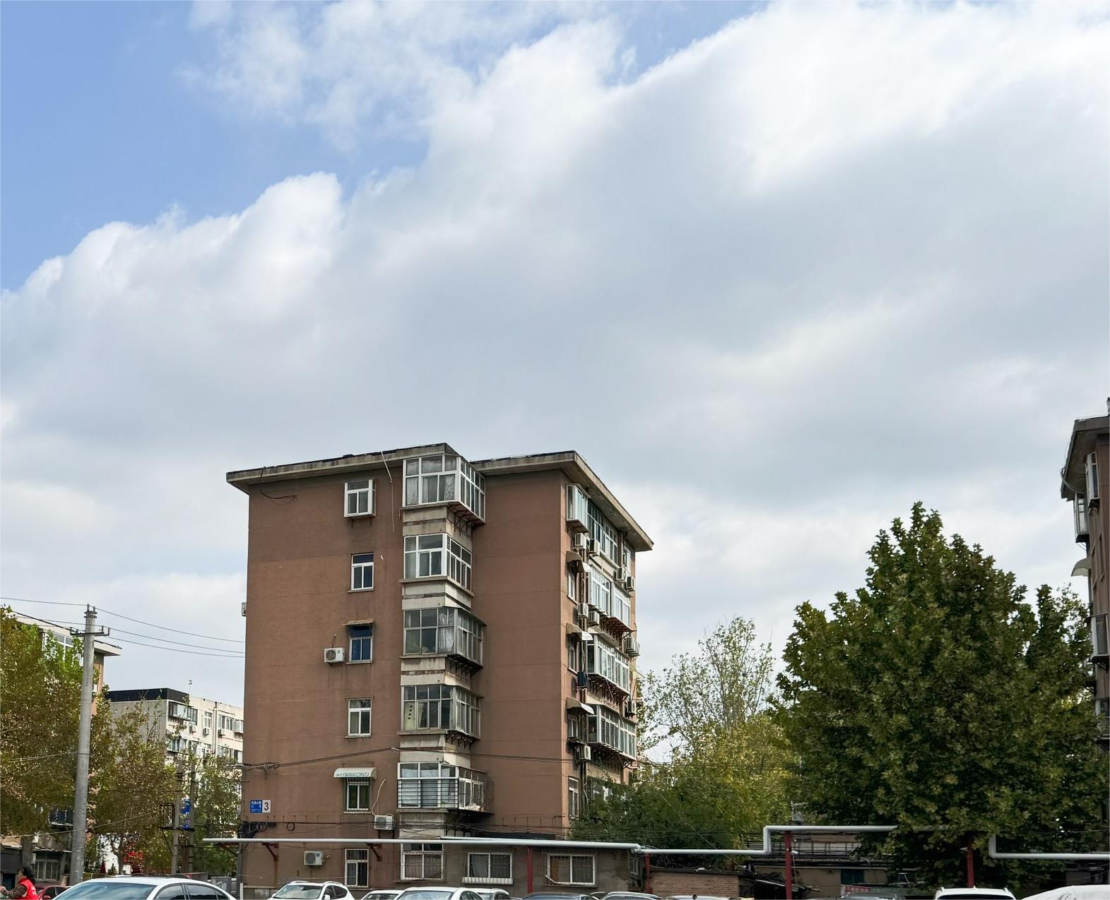 凤凰山路13号院