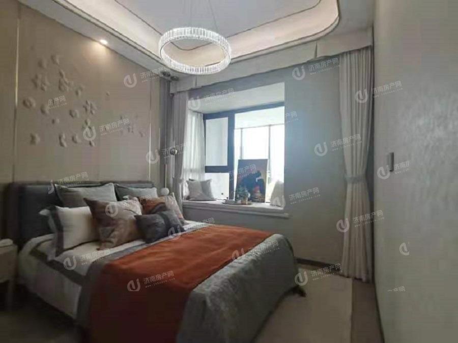 
                            金地明湖樾 