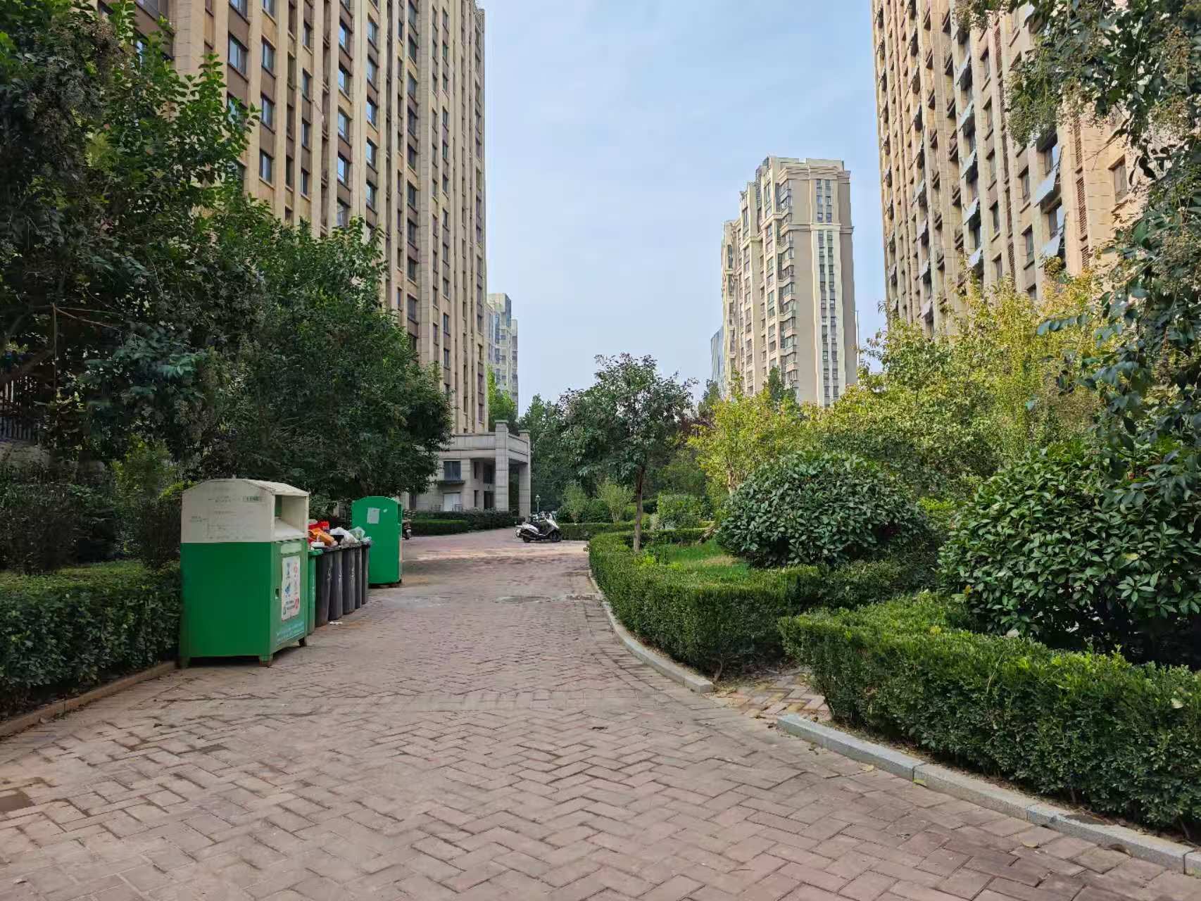 鲁邦奥林逸城西区