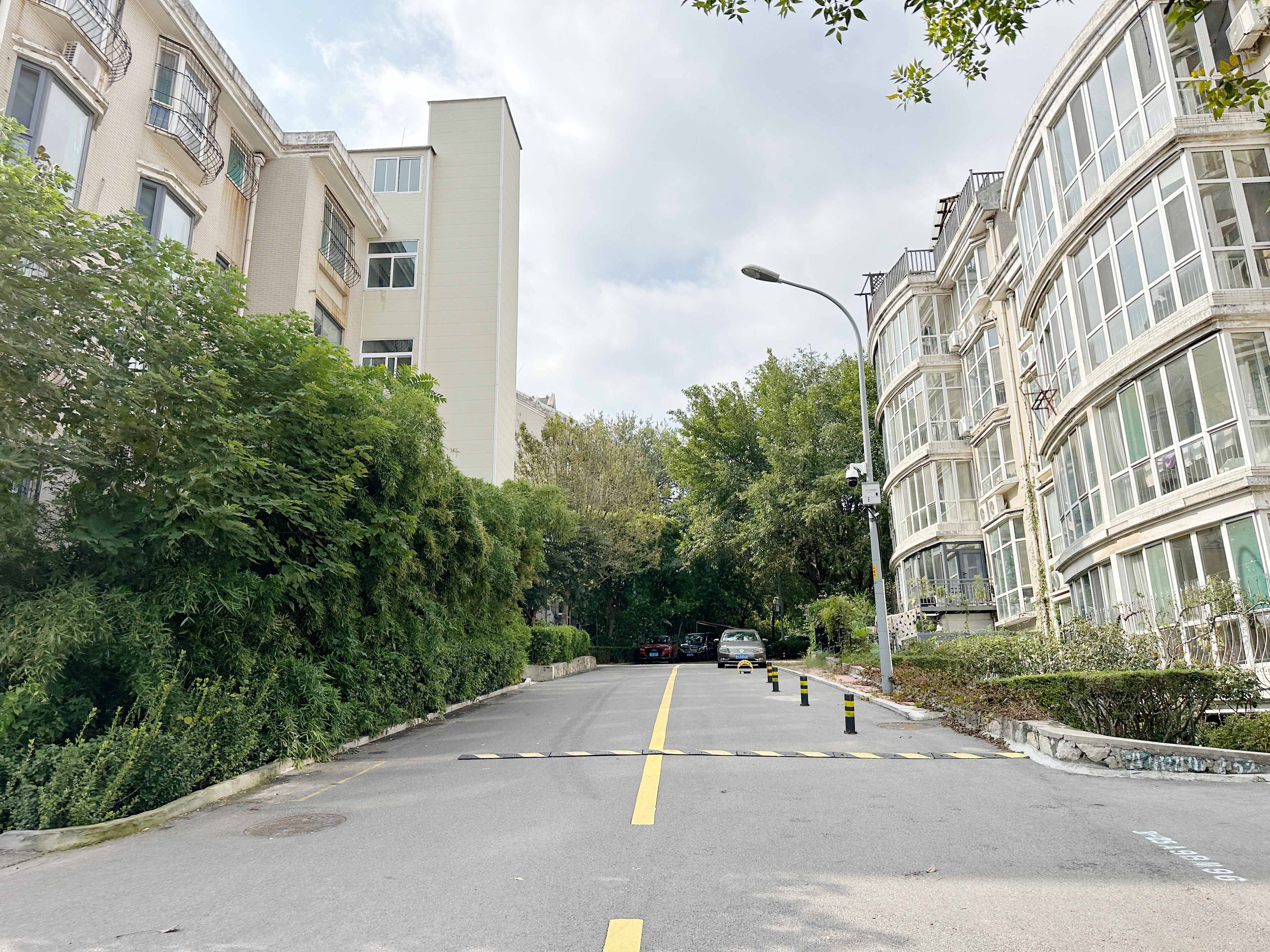 卧龙花园龙昌苑(四区)