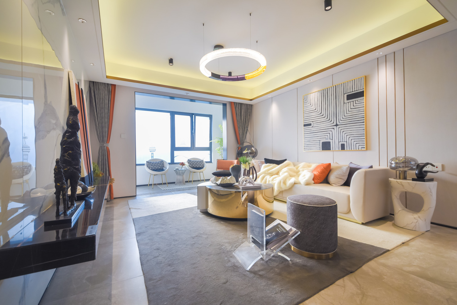 抢首开，单价1W3起，享绿城服务，来电95折，历城二中，雪山