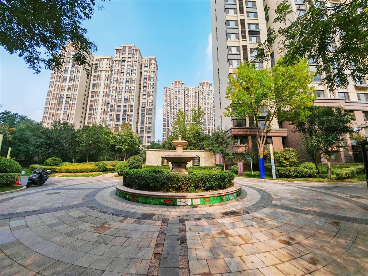 鲁能领秀城东一区(三区)