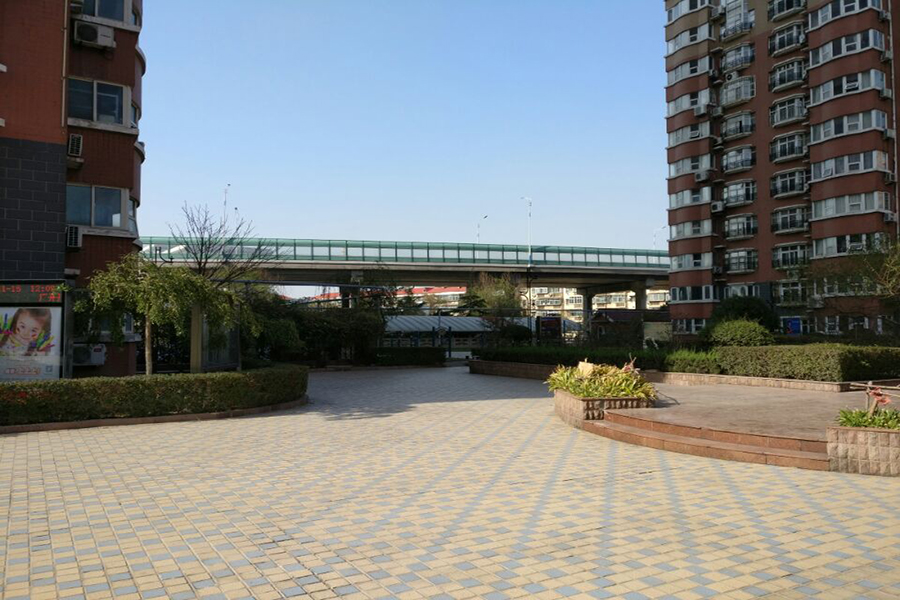 明珠花园西侧