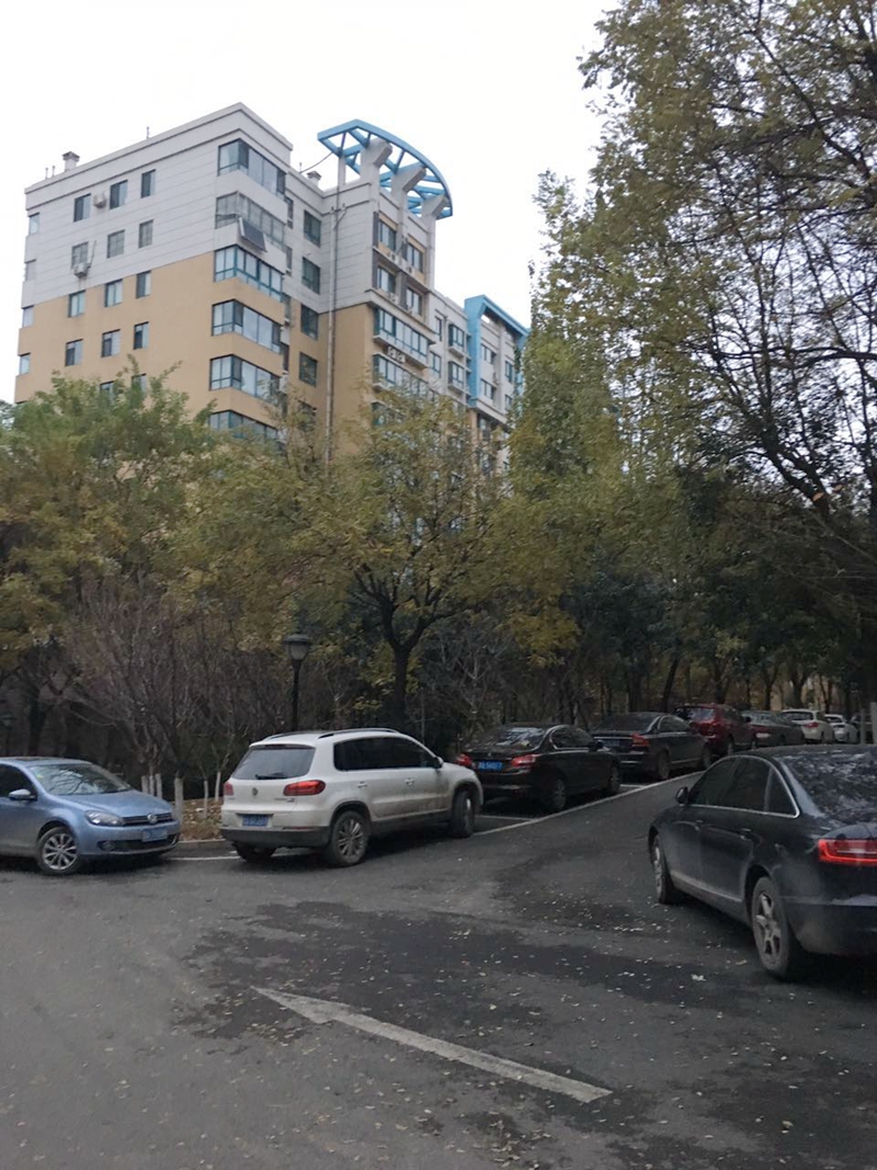 银座花园小区内景