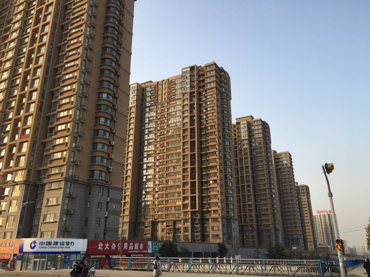高新区龙园小区