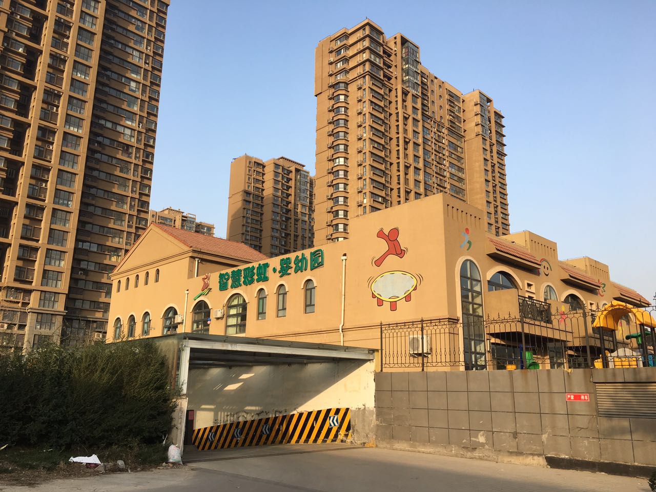 高新区龙园小区