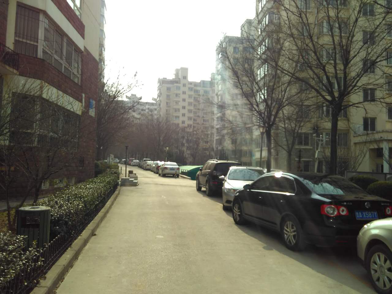 伟东新都一区新贵都 舜耕路上的明星社区