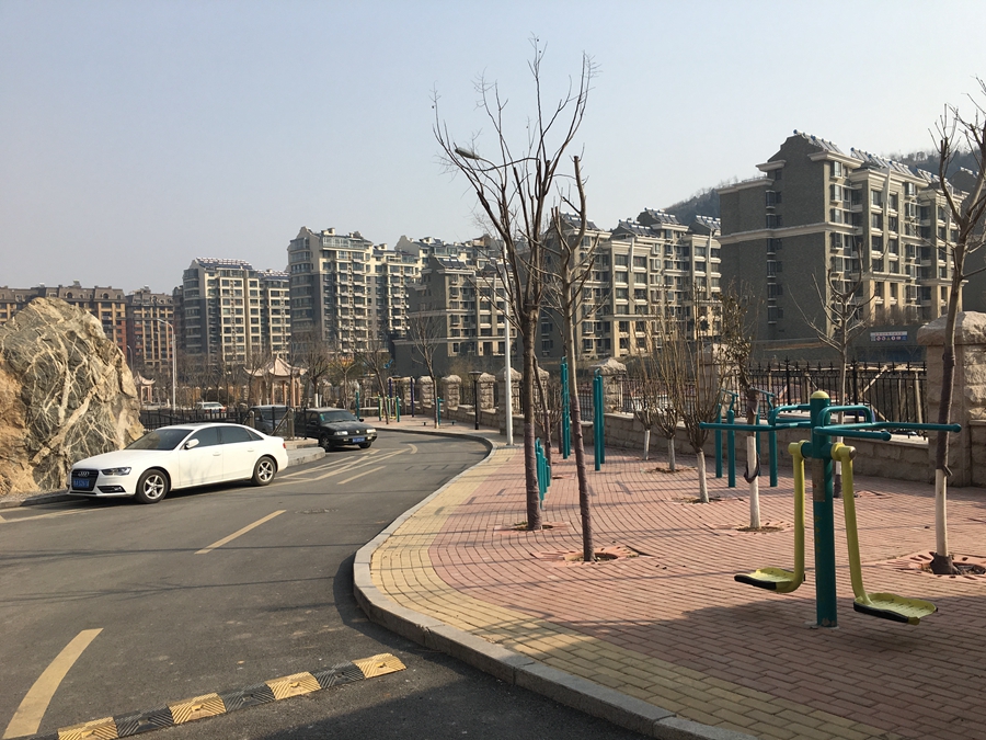 旅游路二手房世家.山水庭院