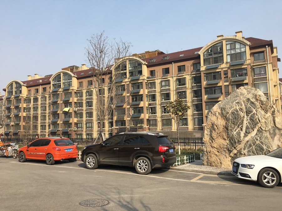 旅游路二手房世家.山水庭院