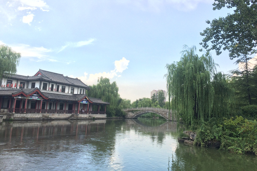 【高清组图】雨后探访泉城路大社区——明湖小区