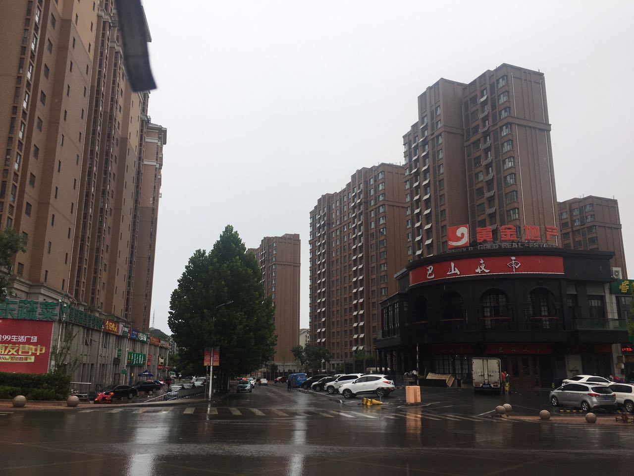 旅游路荆山新居二手房