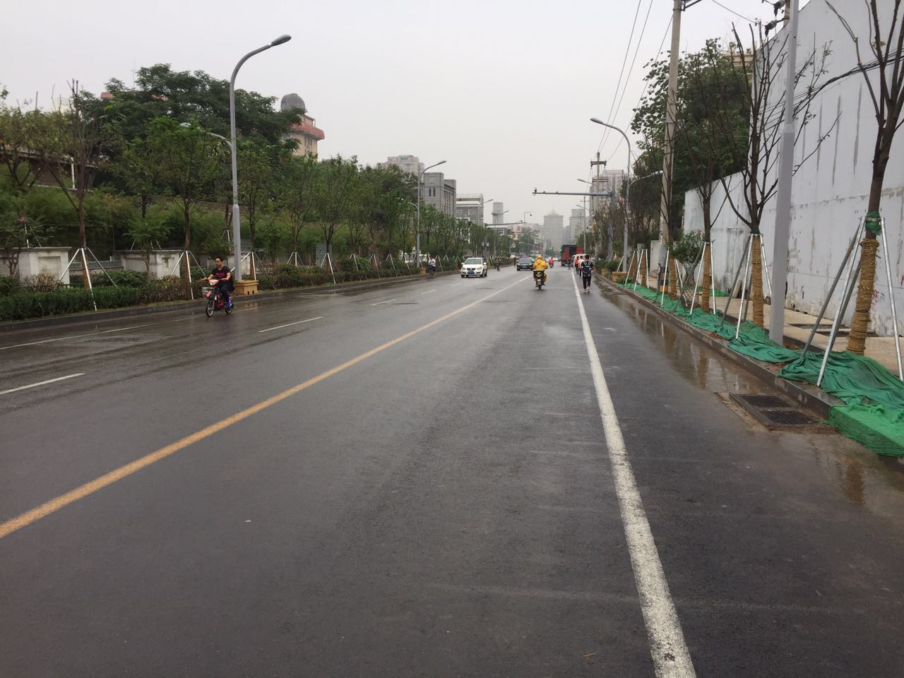 拆违后的山师东路现状 更宽阔更美丽