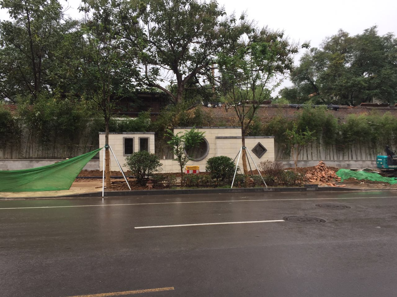 拆违后的山师东路现状 更宽阔更美丽