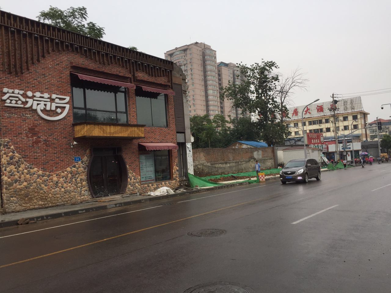拆违后的山师东路现状 更宽阔更美丽