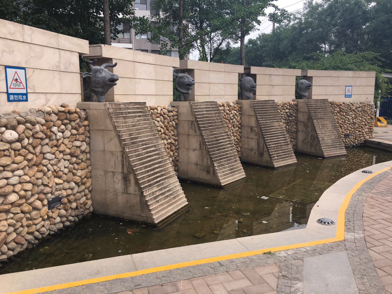 经十路保花园二手房 济南买房