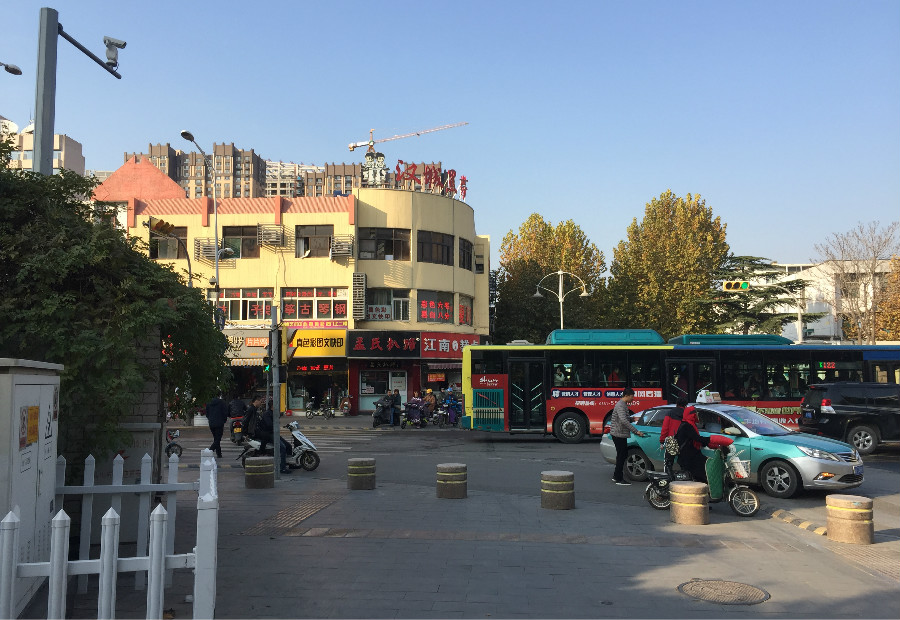 隆悦花园